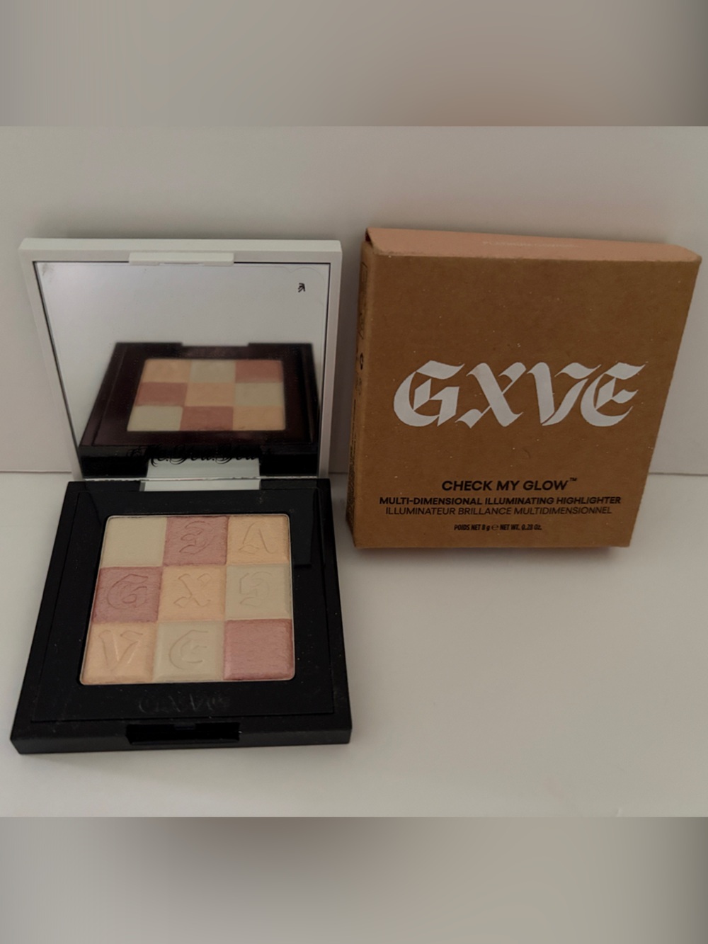 GXVE Check My Glow Powder Highlighter - Platinum Cowgirl